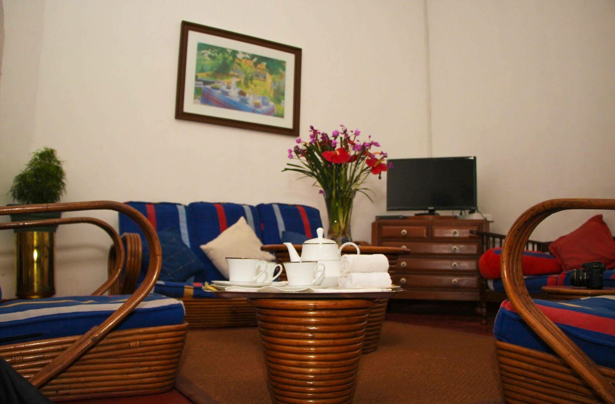Hatale Tea Estate Bungalow Madulkele Екстериор снимка